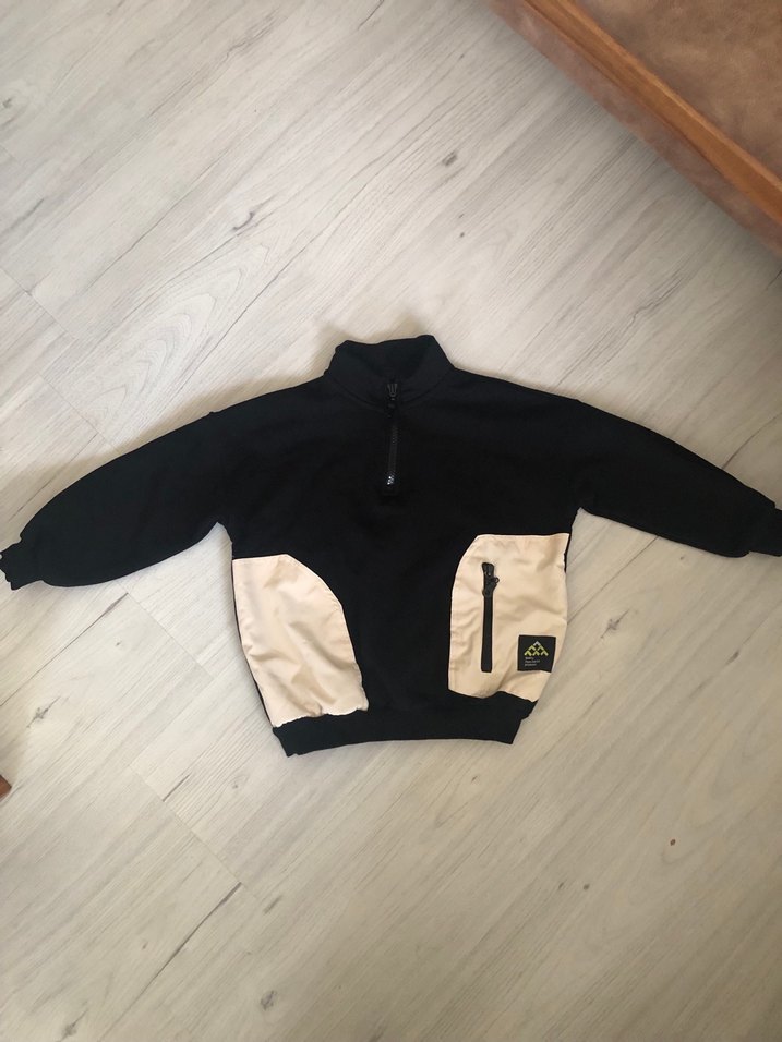 Erkek Çocuk Siyah Sweatshirt - Görsel 2