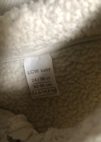 Erkek Çocuk Beyaz Tüylü Ceket - Görsel 5