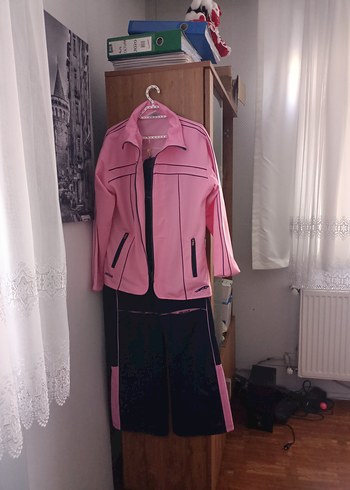 Pembe Fermuarlı Kadıneşofman Takımı