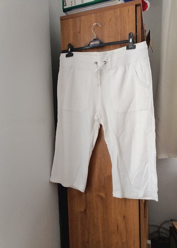 Beyaz Pamuklu Bel Bantlı ve lastikli  bayan kapri - Görsel 3