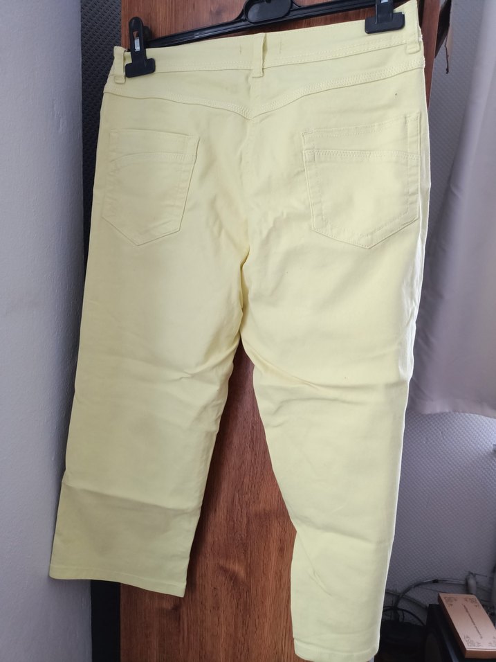 Sarı Koton Kumaş Kadın  kapri pantalon - Görsel 4