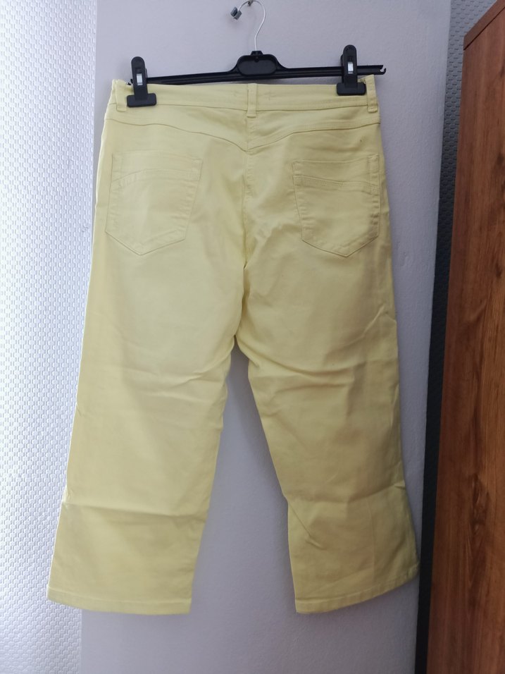 Sarı Koton Kumaş Kadın  kapri pantalon - Görsel 3