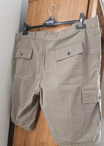 Gri Kemerli Erkek Bej Şort - Görsel 8