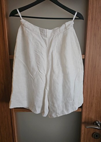 Beyaz Kadın Keten Bermuda Şort - Görsel 2