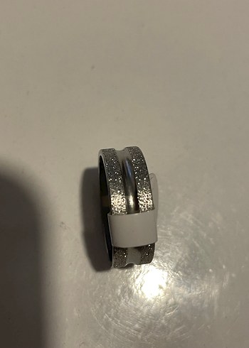 Gri Minimalist Kadın Yüzük - Görsel 3