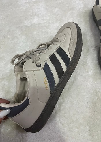 37 Beden Bej Gri Adidas Kadın Spor Ayakkabı