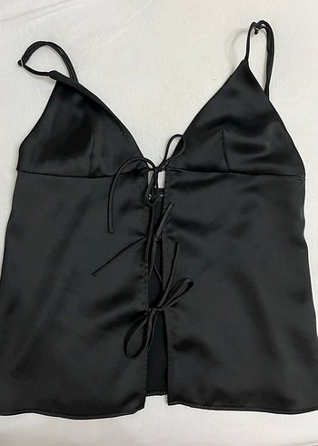 Siyah Saten Düğmeli Strappy Büstiyer