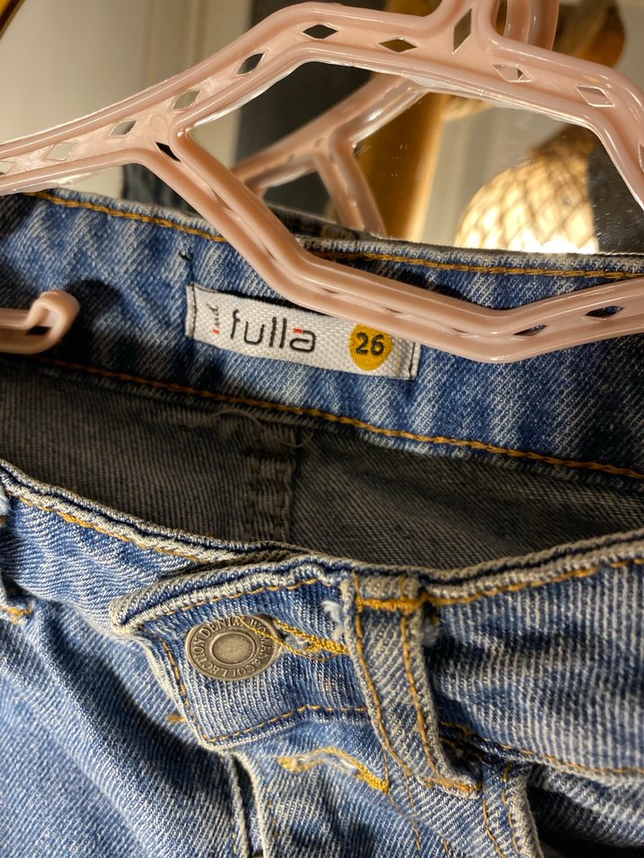 Düğmeli Mavi Mini Denim Şort - Görsel 3