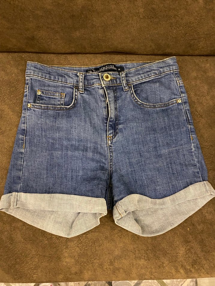 Kadın Mavi Kot Şort Bol Kesim - Görsel 2