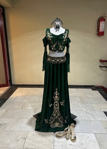 Muhteşem kına kıyafeti - Görsel 4