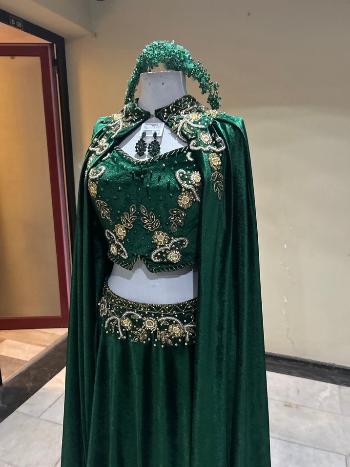 Muhteşem kına kıyafeti - Görsel 2