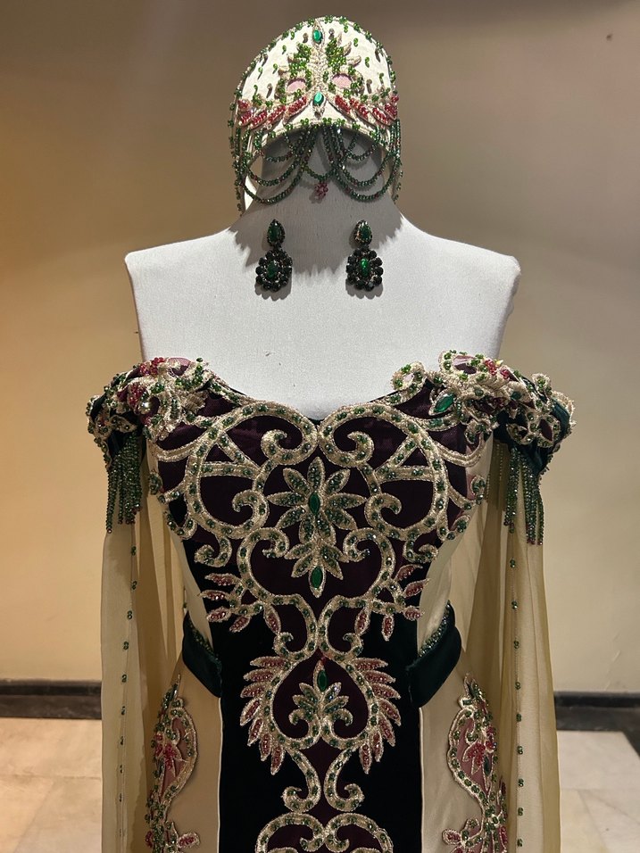 Muhteşem kına kıyafeti kaftan - Görsel 4