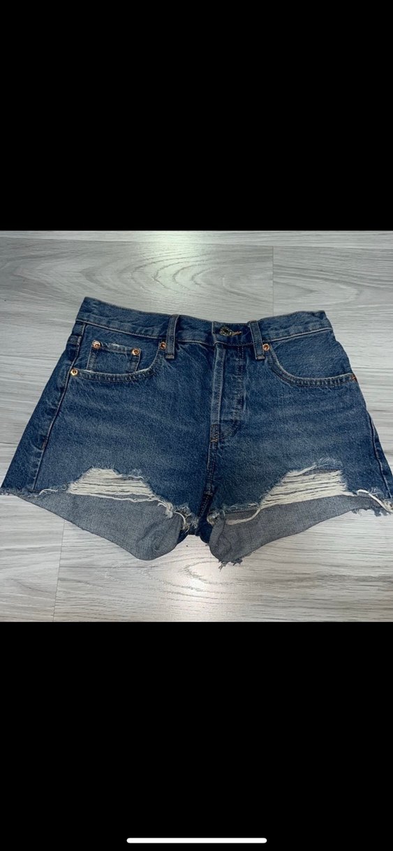 MANGO Düğmeli Mavi Bağlama Desenli Mini Kot Şort - Görsel 4