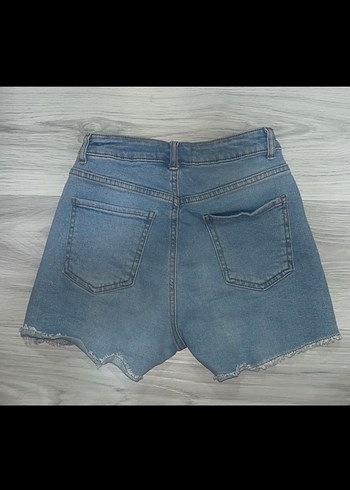 KOTON Kadın Açık Mavi Mini Denim Şort - Görsel 5