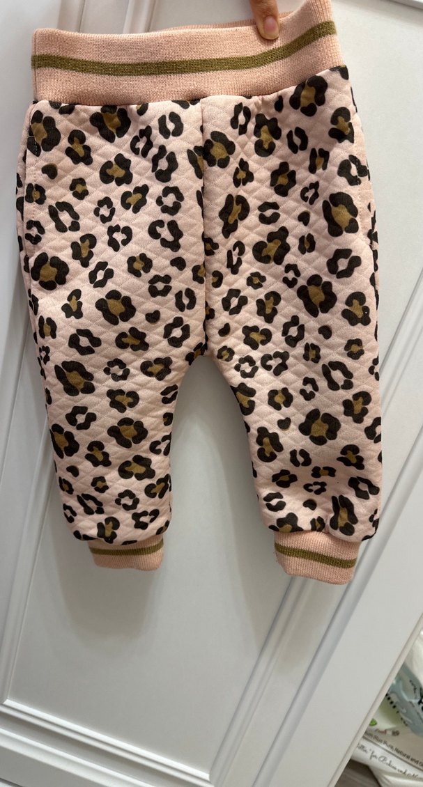 Pembe Leopar Desenli Kürklü Bebek Kız Takımı - Görsel 3