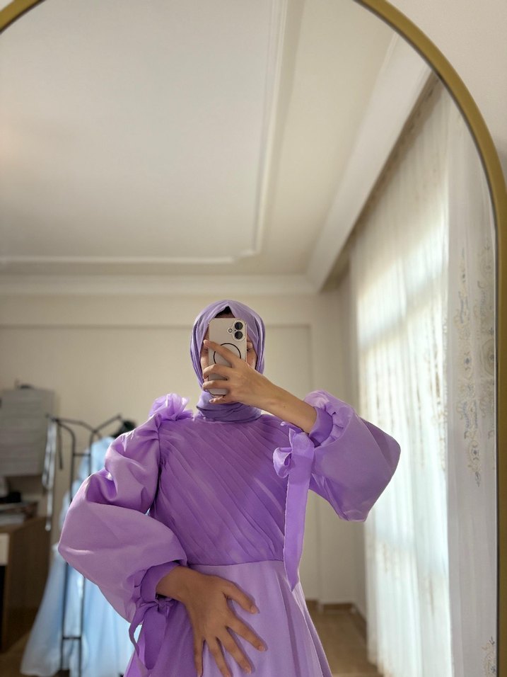 SATILIK ŞAL DAHİL Mor Uzun Kollu Yüksek Yakalı çiçekli abiye - Görsel 2