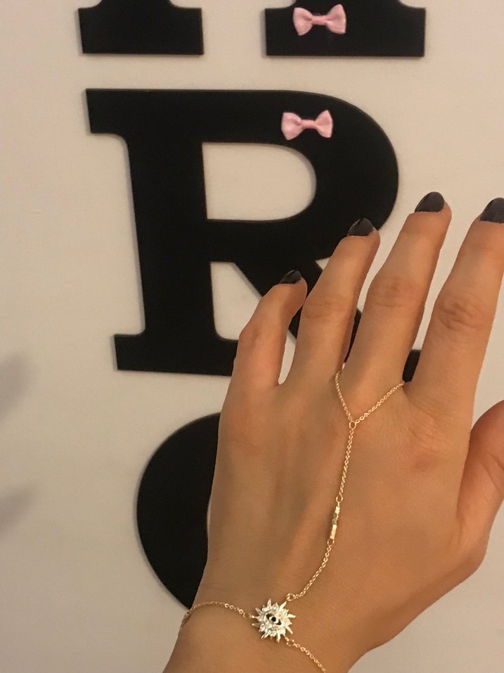 Zincir Detaylı Altın Renkli Kadın El Zinciri - Görsel 2