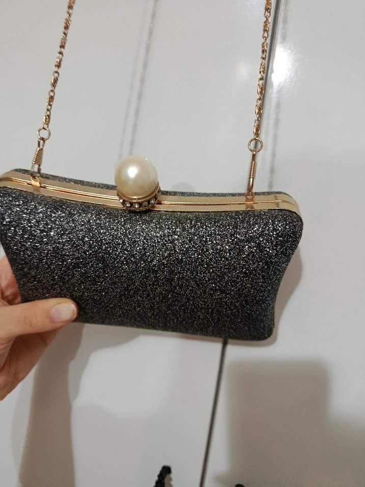 Zincir Detaylı Bej Yılan Desenli Kadın Portföy Çanta - Görsel 3