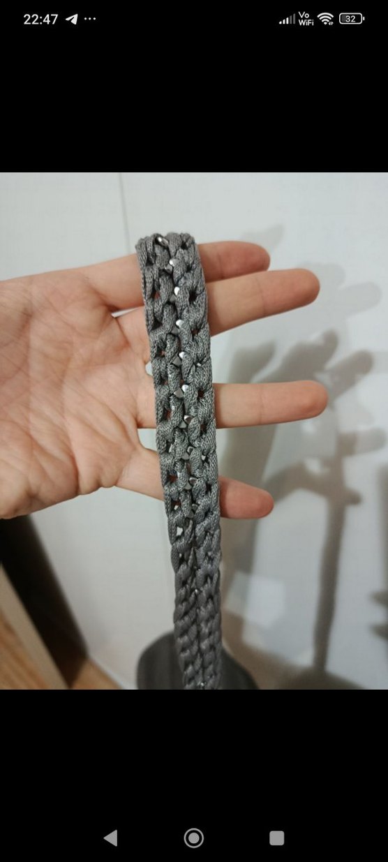 Gri Yılan Desenli Zincir Detaylı Kadın El Zinciri - Görsel 3