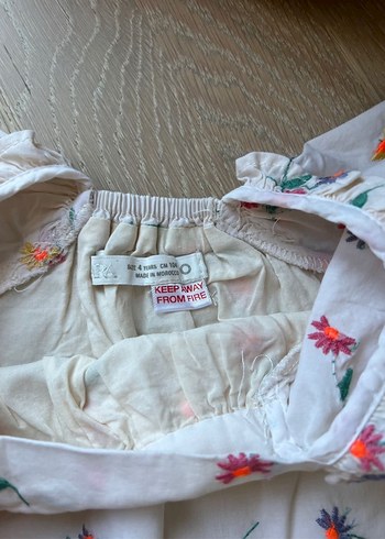 Zara çiçekli takım - Görsel 5