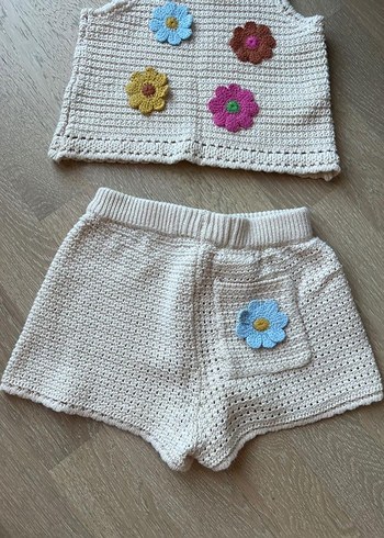 Zara çiçek detaylı takımı - Görsel 3