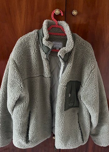 l Beden Pull and bear yeşil Kadın Peluş Ceket Yüksek Yakalı