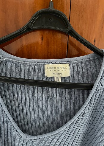 Pull and Bear Gri V Yaka Örgü Kadın Kazak