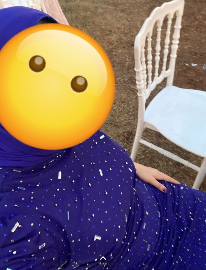 Uzun Kollu Boncuk İşlemeli Mavi Abiye Elbise - Görsel 2