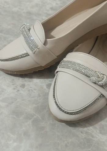 açık bej rengi babet - Görsel 3