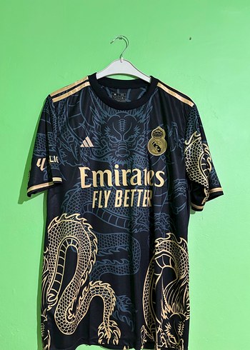 REAL MADRİD EJDARHA ARDA GÜLER