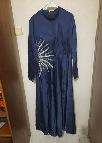 Mavi İşlemeli Uzun Kollu Kadın Abiye Elbise - Görsel 7