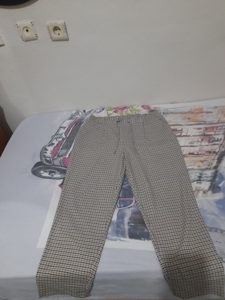 Düğmeli Bej Kadın Kumaş Pantolon - Görsel 3