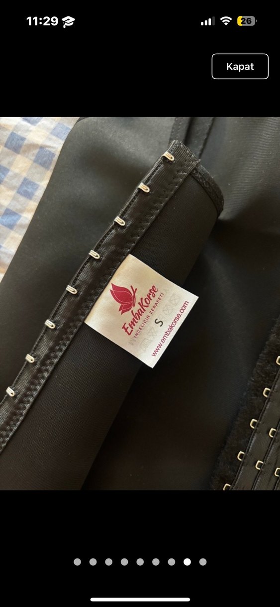 EMBA Siyah Mini Lateks Korse - Görsel 5