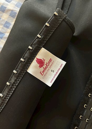 Ayarlanabilir Siyah Lateks Korse, 7 Çelik Balenli - Görsel 6