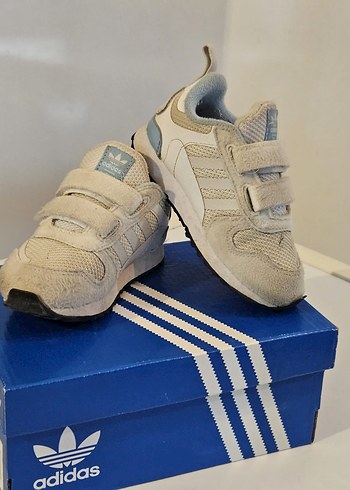 unisex Çocuk Beyaz Gri Adidas Spor Ayakkabı