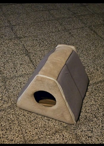 Gri Kedi Evi - Görsel 4