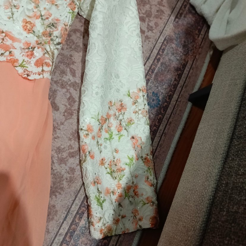 Uzun Kollu Dantel Detaylı Pembe Abiye Elbise - Görsel 4