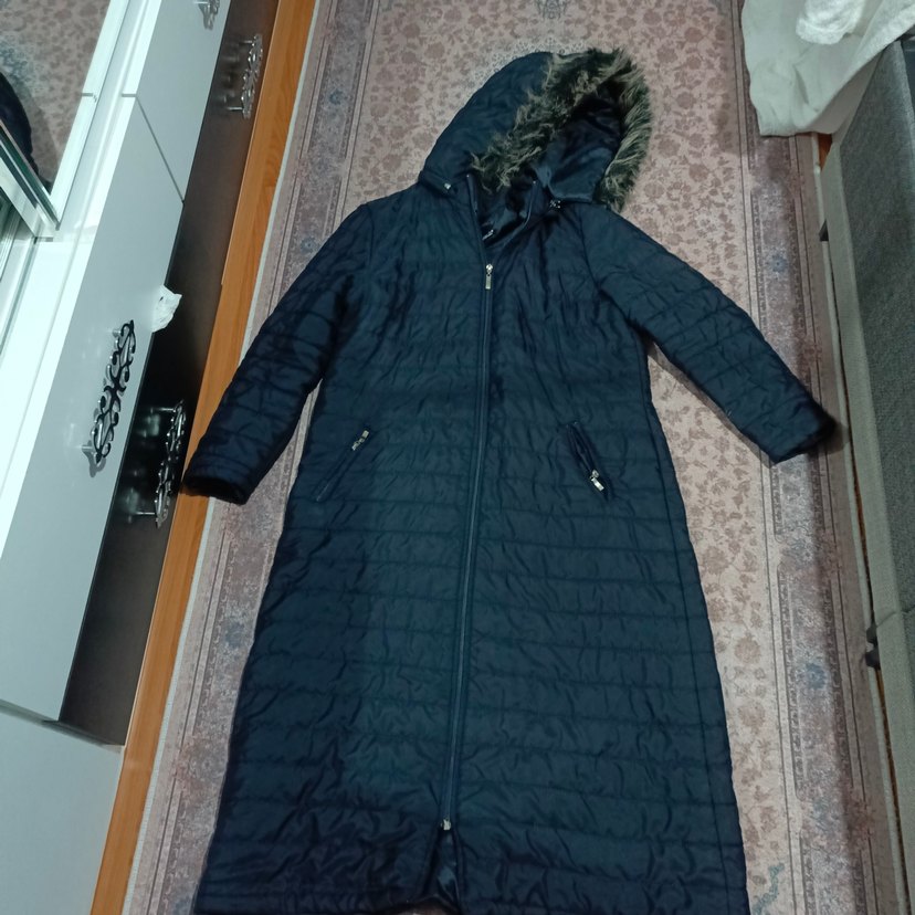 Kadın lacivertUzun Mont Kürklü Kapüşonlu - Görsel 3