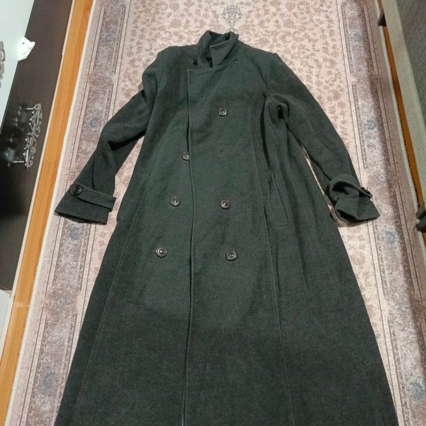 Gri Uzun Düğmeli Kadın Kaban - Görsel 2