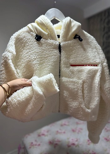 Prada Kürklü Kapüşonlu Kısa Beyaz Sweatshirt ceket