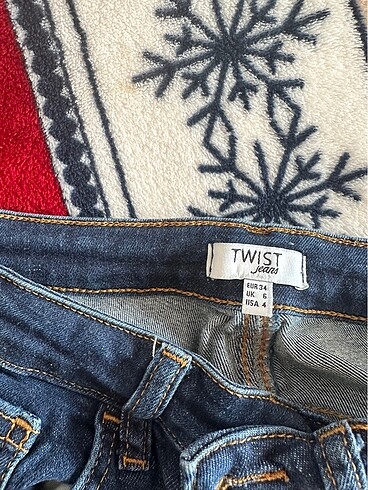 Twist Twist Jean