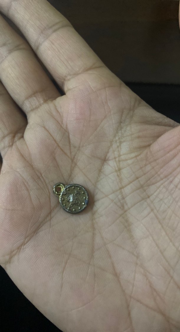 Gri Vintage Düğmeli Kadın Charm - Görsel 2