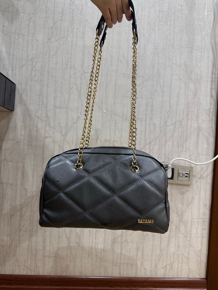 Setrems Marka Zincir Detaylı Gri Deri Kadın Çanta - Görsel 2