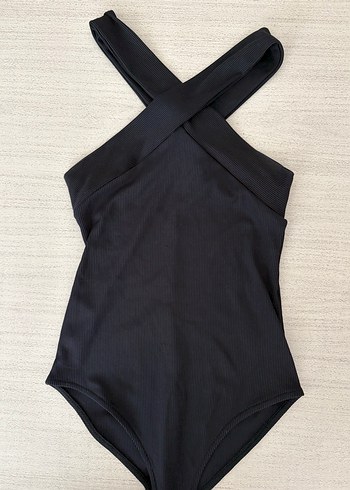 Siyah Çapraz Askılı Kadın body - Görsel 2