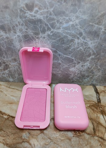 NYX Pastel Pembe Buttermelt Allık