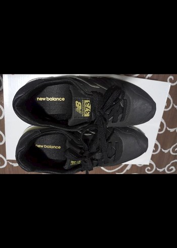 New Balance Siyah Bağcıklı Kadın Spor Ayakkabı