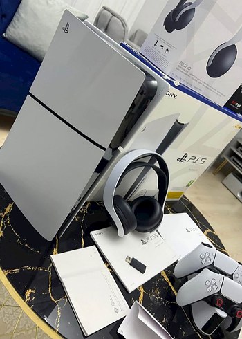 Sony UYGUNA Sony PlayStation 5 Oyun Konsolu ve Aksesuarları
