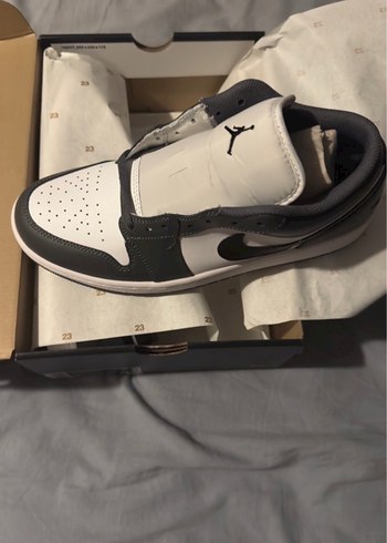 Air Jordan 1 Low Iron Grey