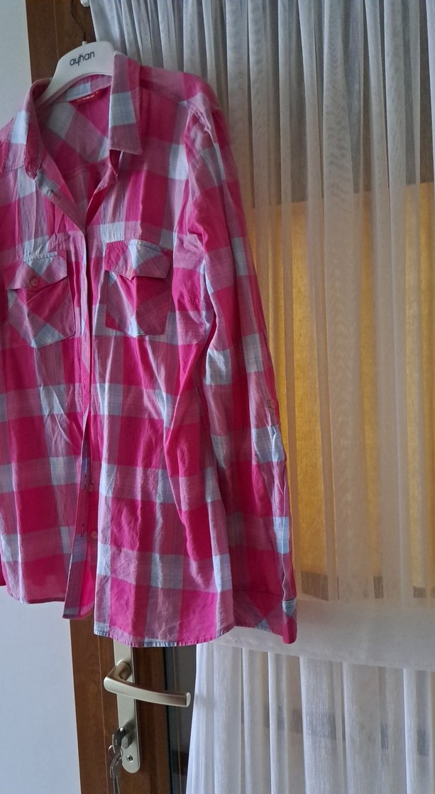 Düğmeli Pembe Pamuklu Kadın Gömlek - Görsel 3