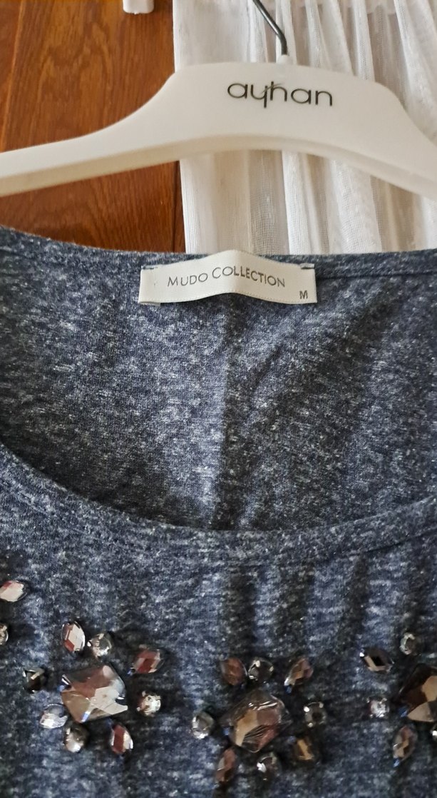 Gri Triko Kadın penye Boncuk Detaylı - Görsel 4